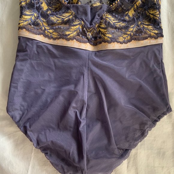 Navy and Gold French Lace Lingerie Bodysuit with Adjustable Straps - Picture 7 of 7